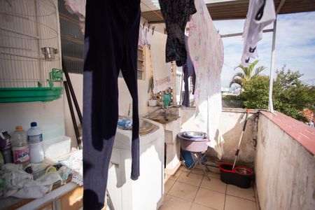 Casa à venda com 320m², 2 quartos e 2 vagas Casa à venda com 320m², 2 quartos e 2 vagasÁrea de Serviço