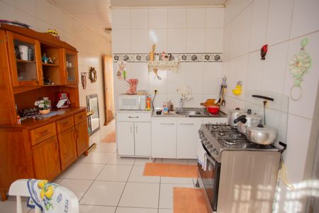 Casa à venda com 320m², 2 quartos e 2 vagas Casa à venda com 320m², 2 quartos e 2 vagasCozinha