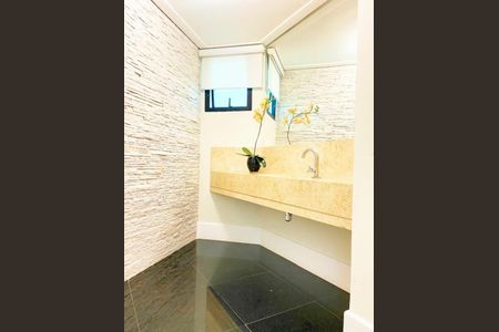 Casa de condomínio à venda com 798m², 4 quartos e 5 vagas