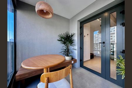 Apartamento à venda com 53m², 1 quarto e sem vaga Apartamento à venda com 53m², 1 quarto e sem vagaVaranda