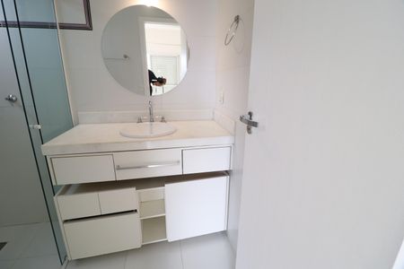 Casa para alugar com 420m², 4 quartos e 4 vagasBanheiro Suíte 3