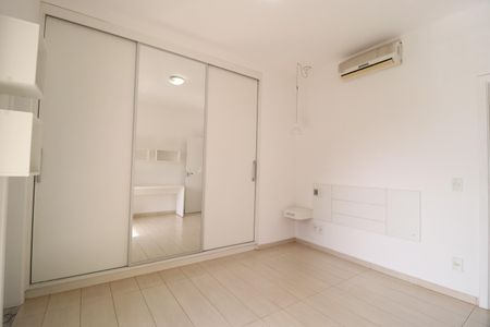 Casa para alugar com 420m², 4 quartos e 4 vagasSuíte 2