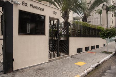 Apartamento para alugar com 130m², 3 quartos e 3 vagas Apartamento para alugar com 130m², 3 quartos e 3 vagasFrente