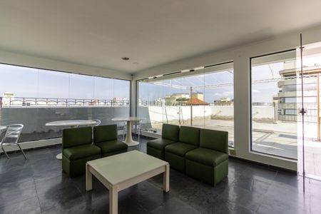 Apartamento para alugar com 145m², 1 quarto e 1 vaga Apartamento para alugar com 145m², 1 quarto e 1 vagaÁrea comum - Salão de festas