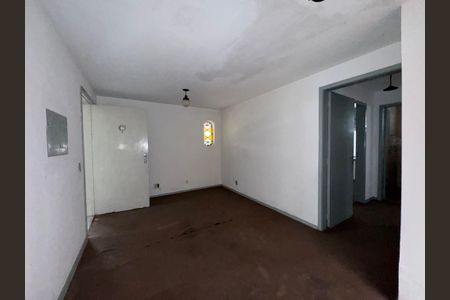 Apartamento à venda com 78m², 2 quartos e 1 vaga Apartamento à venda com 78m², 2 quartos e 1 vagaSala