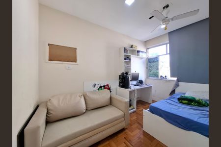 Apartamento à venda com 110m², 4 quartos e sem vagaQuarto 3