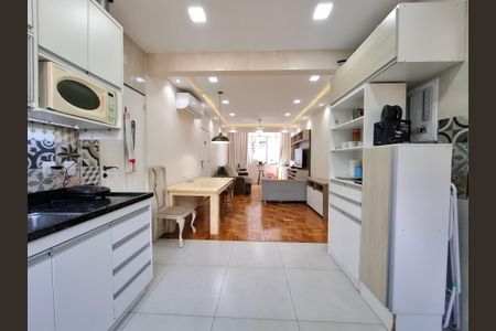 Apartamento à venda com 110m², 4 quartos e sem vagaCozinha