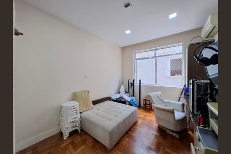 Apartamento à venda com 110m², 4 quartos e sem vagaQuarto 4