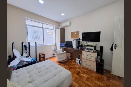 Apartamento à venda com 110m², 4 quartos e sem vagaQuarto 4