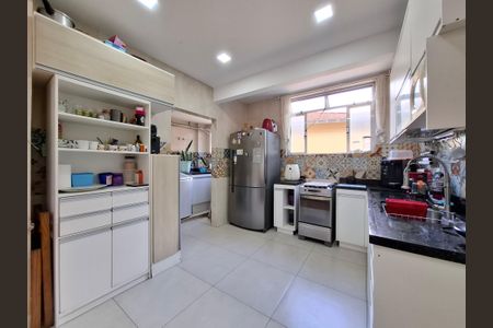 Apartamento à venda com 110m², 4 quartos e sem vagaCozinha