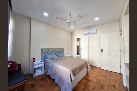 Apartamento à venda com 110m², 4 quartos e sem vagaSuíte