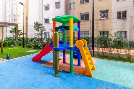 Apartamento para alugar com 29m², 1 quarto e sem vaga Apartamento para alugar com 29m², 1 quarto e sem vagaÁrea comum - Playground