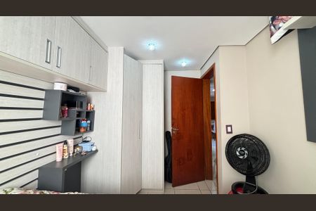 Apartamento à venda com 88m², 2 quartos e 1 vagaQuarto 2