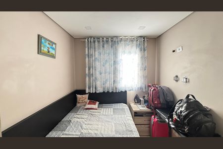 Apartamento à venda com 88m², 2 quartos e 1 vagaQuarto 2