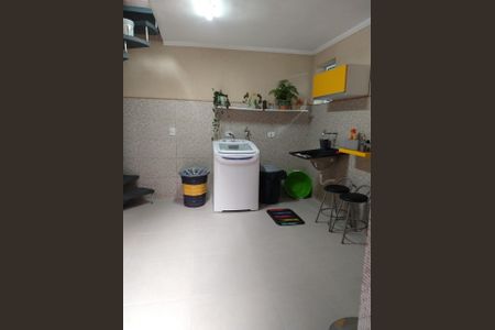 Casa à venda com 135m², 2 quartos e 2 vagas Casa à venda com 135m², 2 quartos e 2 vagasÁrea de Serviço