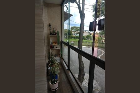 Casa à venda com 135m², 2 quartos e 2 vagas Casa à venda com 135m², 2 quartos e 2 vagasVaranda