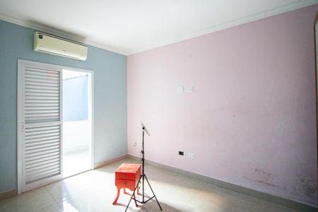 Casa para alugar com 450m², 4 quartos e 5 vagas Casa para alugar com 450m², 4 quartos e 5 vagasQuarto 4