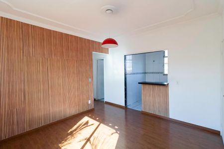 Casa de condomínio à venda com 55m², 2 quartos e 1 vaga Casa de condomínio à venda com 55m², 2 quartos e 1 vagaSala