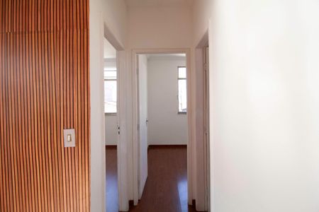 Casa de condomínio à venda com 55m², 2 quartos e 1 vaga Casa de condomínio à venda com 55m², 2 quartos e 1 vagaCorredor