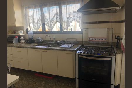 Apartamento à venda com 135m², 3 quartos e 2 vagas Apartamento à venda com 135m², 3 quartos e 2 vagasFoto 18