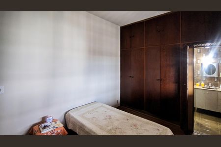 Casa à venda com 185m², 4 quartos e 1 vagaSuíte