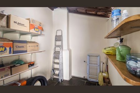 Casa à venda com 185m², 4 quartos e 1 vagaDespensa