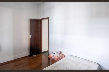 Casa à venda com 185m², 4 quartos e 1 vagaSuíte