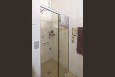 Casa à venda com 185m², 4 quartos e 1 vagaBanheiro 