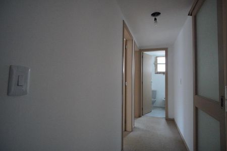 Apartamento à venda com 101m², 3 quartos e sem vagaCorredor