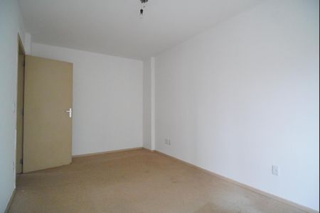 Apartamento à venda com 101m², 3 quartos e sem vagaQuarto