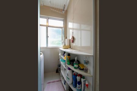 Apartamento à venda com 65m², 2 quartos e 1 vagaÁrea de Serviço