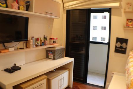 Apartamento à venda com 210m², 5 quartos e 3 vagas Apartamento à venda com 210m², 5 quartos e 3 vagasQuarto 1