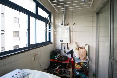 Apartamento à venda com 70m², 2 quartos e 1 vaga Apartamento à venda com 70m², 2 quartos e 1 vagaÁrea de Serviço