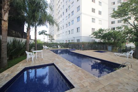 Apartamento à venda com 42m², 2 quartos e sem vagaÁrea Comum