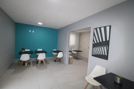 Apartamento à venda com 42m², 2 quartos e sem vagaÁrea Comum