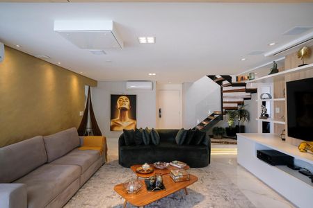 Apartamento à venda com 264m², 3 quartos e 4 vagasSala