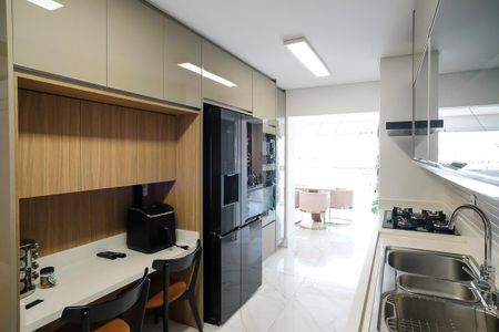 Apartamento à venda com 264m², 3 quartos e 4 vagasCozinha