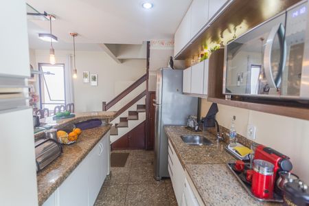 Apartamento à venda com 68m², 2 quartos e 2 vagasCozinha/Área de Serviço