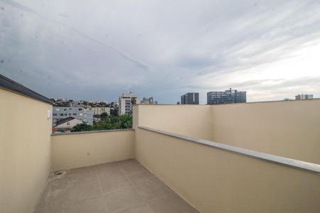 Casa de condomínio à venda com 120m², 3 quartos e 1 vagaCobertura