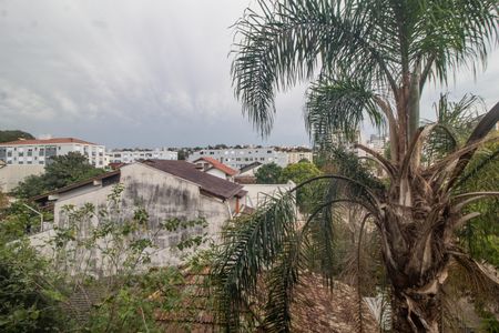 Casa de condomínio à venda com 120m², 3 quartos e 1 vagaVista