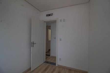 Casa de condomínio à venda com 120m², 3 quartos e 1 vagaQuarto