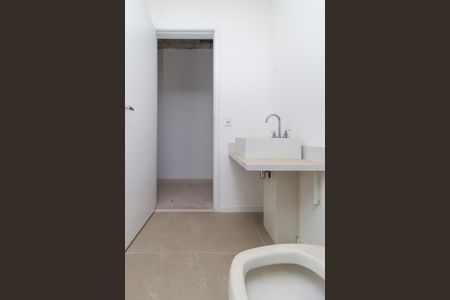 Apartamento à venda com 165m², 4 quartos e 3 vagasSuíte 1 - Banheiro