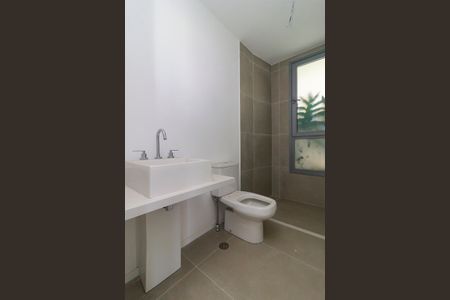 Apartamento para alugar com 165m², 3 quartos e 3 vagasSuíte 1 - Banheiro