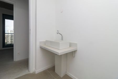 Apartamento para alugar com 165m², 3 quartos e 3 vagasLavabo