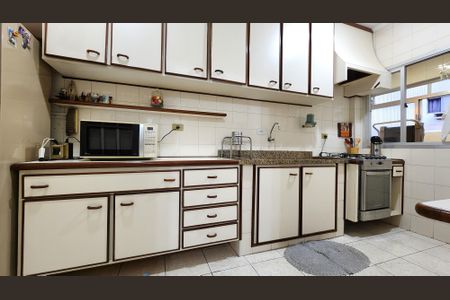 Apartamento para alugar com 98m², 3 quartos e 1 vagaCozinha - Armários