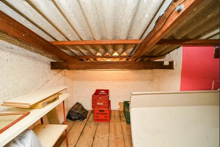 Casa à venda com 90m², 2 quartos e 1 vagaSótão