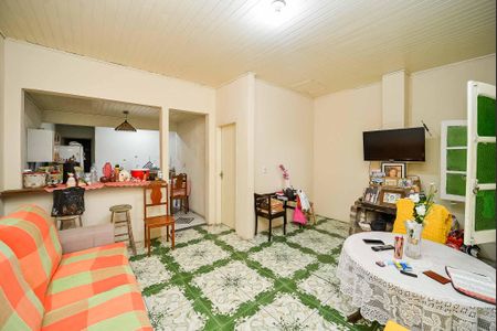 Casa à venda com 90m², 2 quartos e 1 vagaSala