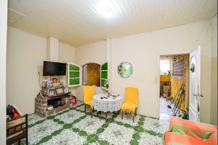 Casa à venda com 90m², 2 quartos e 1 vagaSala