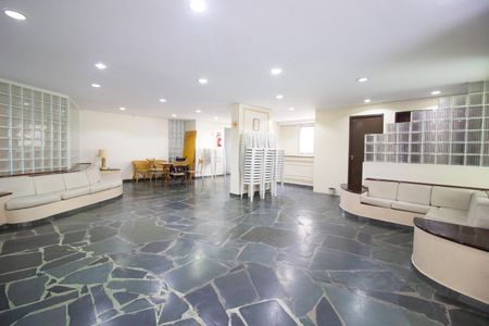 Apartamento à venda com 87m², 2 quartos e 1 vagaÁrea comum