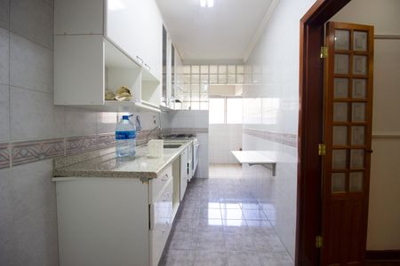 Apartamento à venda com 87m², 2 quartos e 1 vagaCozinha